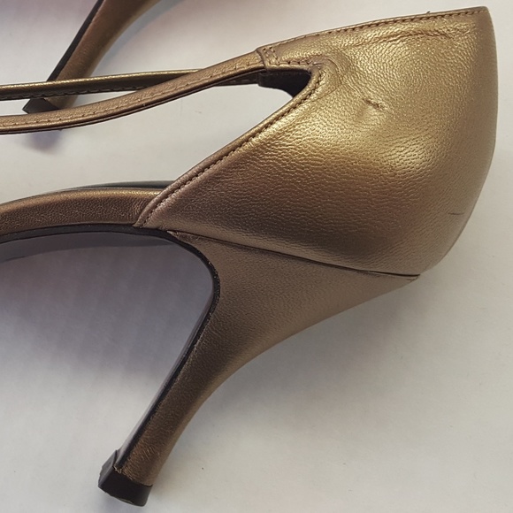 Donald J. Pliner Metallic Bronze Heels - Picture 13 of 15